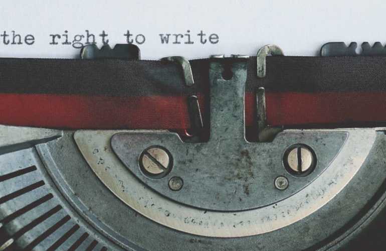 old-typewriter-closeup-770x500 Should WordPress Provide an API for Third-Party Editors? design tips 